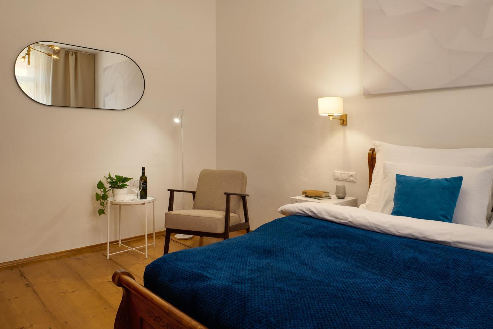 Latran House 71 By Kh Hotel Cesky Krumlov Exterior photo
