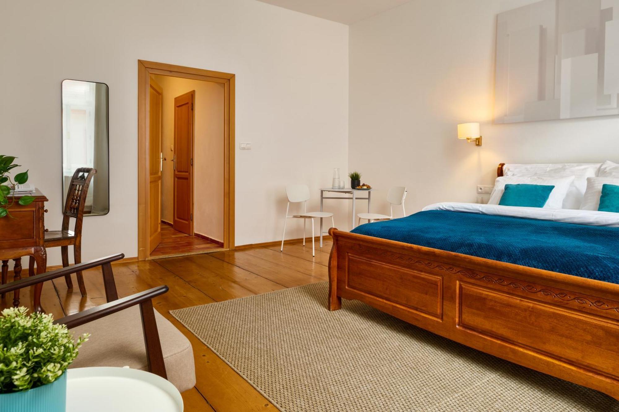 Latran House 71 By Kh Hotel Cesky Krumlov Exterior photo